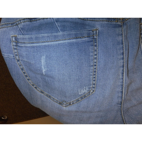 Ab solution Democracy jeans size 10 Cropped Light Blue Wash Low Rise - Picture 5 of 9